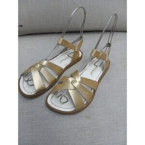 Saltwater Sandals Flat Gold Women’s Size 6 Buckle Ankle Strap water
